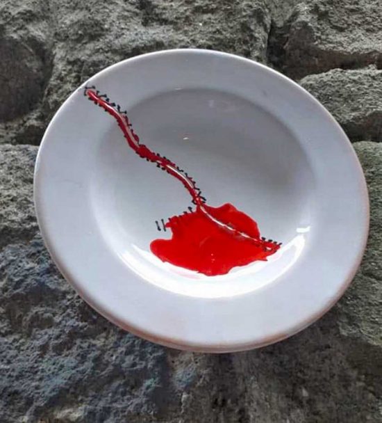 Viterbo - "Amor ti parla" della ceramista Daniela Lai installata al centro antiviolenza Unitus