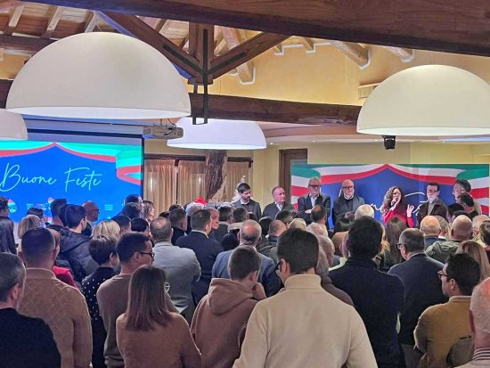 Vitorchiano - Brindisi di Natale di Fratelli d'Italia