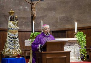 Viterbo - Precetto di Natale interforze - Il vescovo Orazio Francesco Piazza