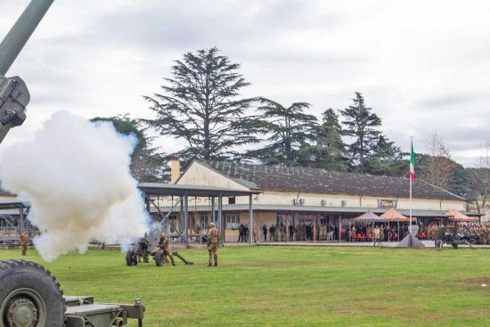 Bracciano - Cerimonia di cambio al comando del 185esimo Reggimento artiglieria paracadutisti “Folgore