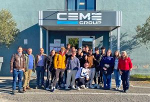 Tarquinia - I ragazzi dell'Iis Cardarelli di tarquinia ricevono l'attestato del corso sulla sicurezza del lavoro