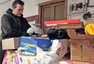 Montefiascone - Il pacco per la popolazione di Valencia