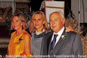 Viterbo - Silvio Ascenzi con le figlie, da sinistra, Gabriella e Nicoletta