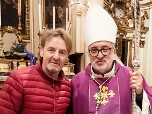 Beppe Signori e il vescovo Marco Salvi