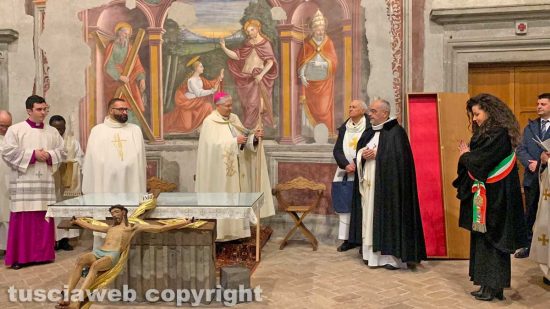 Viterbo - Il vescovo Piazza dà il via al Giubileo 2025