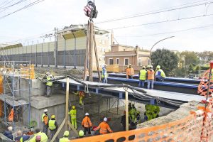 Il nuovo sottovia sulla linea FL1 tra le stazioni di Roma Ostiense e Fiumicino Aeroporto
