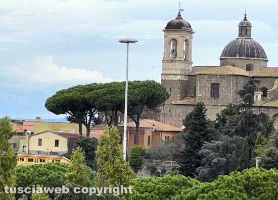 Viterbo - Una delle due torri faro del parcheggio del parcheggio del Sacrario