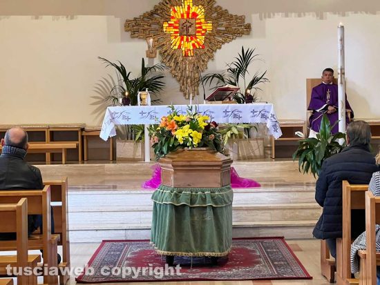 Viterbo - I funerali di Nicoletta Elvezia