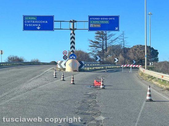 Superstrada chiusa per Viterbo