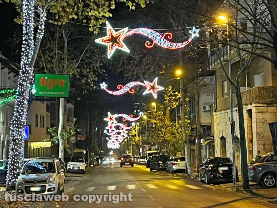 Viterbo - Le luminarie natalizie a Bagnaia