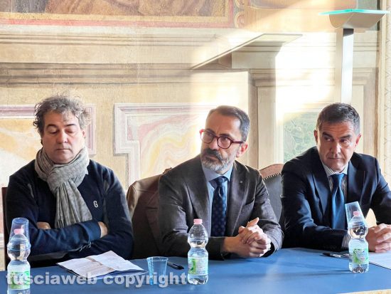 Viterbo - Patto della notte, conferenza stampa per regolamentare gli orari dei pubblici esercizi - Marco Bevilacqua, Andrea De Simone e Mario Alberto