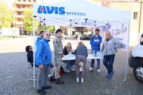 La Scuola sottufficiali dell’esercito ha partecipato alla campagna “Donare… a Viterbo”