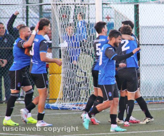 Civitavecchia Calcio - La squadra esulta dopo un gol