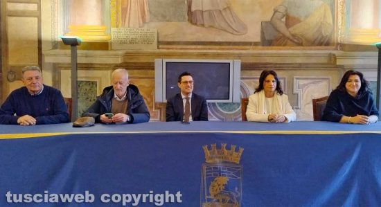 Viterbo - La conferenza stampa dell'opposizione in sala Regia