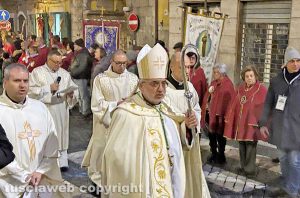 Civita Castellana - Il vescovo Marco Salvi apre il Giubileo