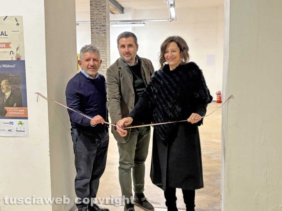 Civita Castellana - il direttore artistico Fabio Galadini, Il sindaco Luca Giampieri e l'assessora Giovanna Fortuna