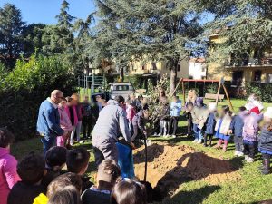 Vejano - Il leccio piantato per la giornata dell'albero