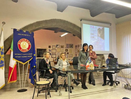 Viterbo - Incontro del Rotary Club "Uniamo le forze, alziamo la voce. Dialoghi contro la violenza sulle donne"