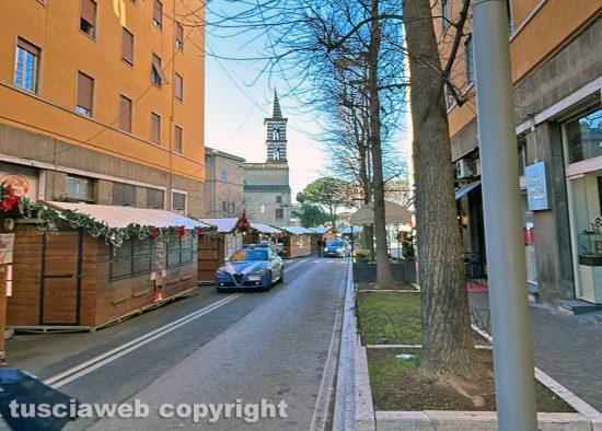 Viterbo - Scassinate casette di Natale a via Marconi - Intervento della polizia