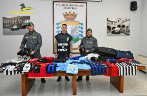 Viterbo - Sequestro materiali contraffatti