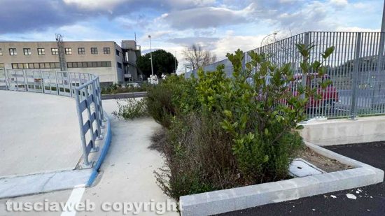 Viterbo - L'ecocentro del Poggino incustodito