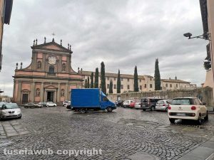 Viterbo - Piazza della Trinità