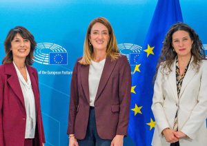 Bruxelles - L'incontro istituzionale tra la vicepresidente della regione Lazio Roberta Angelilli, la presidente del parlamento europeo Roberta Metsola, la vicepresidente Antonella Sberna