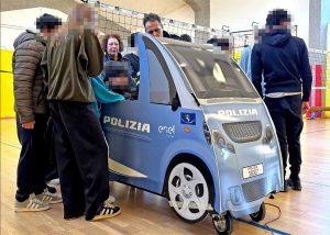 Tarquinia - Sicurezza stradale, l'incontro della polizia con 300 studenti del Cardarelli