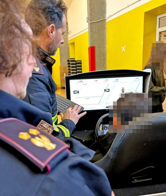 Tarquinia - Sicurezza stradale, l'incontro della polizia con 300 studenti del Cardarelli