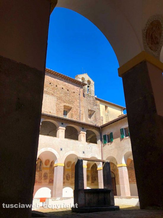 Soriano nel Cimino - Il chiostro della chiesa Santa Maria Del Poggio