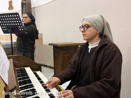 Viterbo - La messa per la solennità di santa Giacinta Marescotti