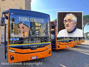 Viterbo - I bus Francigena - Nel riquadro Alvaro Ricci