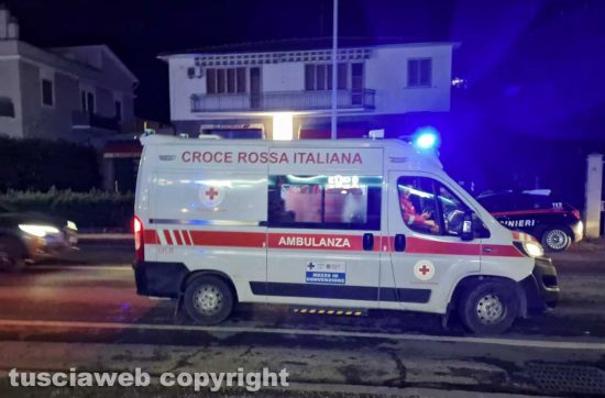 Bar in fiamme in viale Francesco Baracca