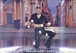 L'esibizione di Nicole Errani su Rai 1