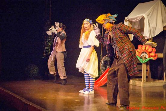 Alice nel paese delle meraviglie1