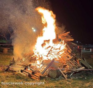 Pescia Romana - Fuoco Sant'Antonio