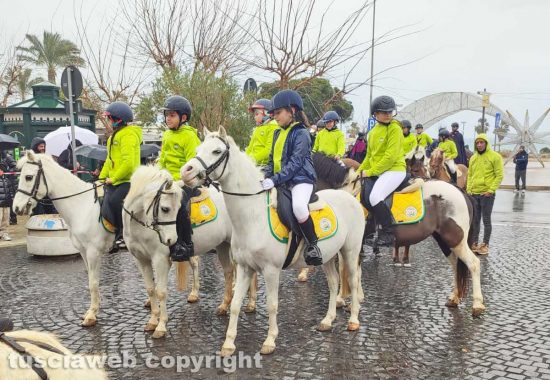 Civitavecchia - Il corteo di Sant'Antonio