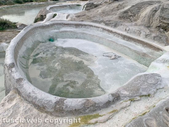 Viterbo - Piscine Carletti senza acqua 
