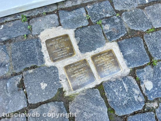 Viterbo - Cerimonia commemorativa del Giorno della memoria - Pietre di inciampo