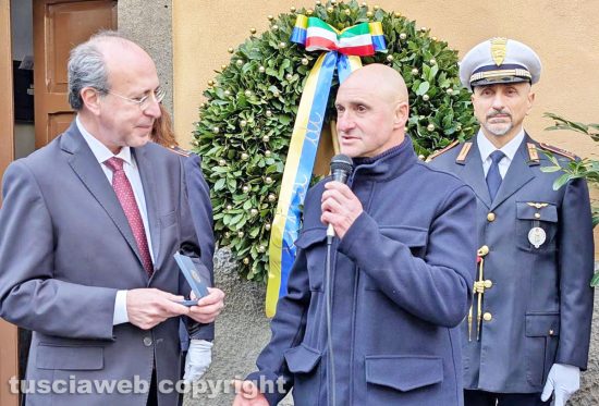 Viterbo - La consegna delle Medaglie d'Onore ai cittadini italiani deportati e internati nei lager nazisti 1943-1945