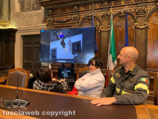 Viterbo - Conferenza stampa “La discesa della Befana 115” - Lo scatto di Mariella Zadro terza classificata 