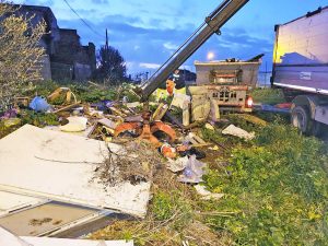 Civitavecchia - discarica a cielo aperto in località Vigna Turci