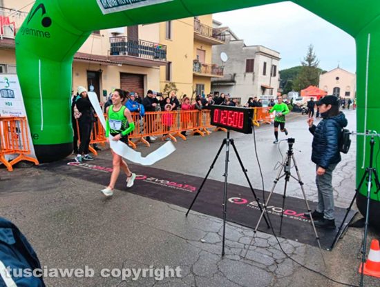 Castel Sant'Elia - Maratonina dei 3 Comuni - Lucia Mitidieri prima tra le donne