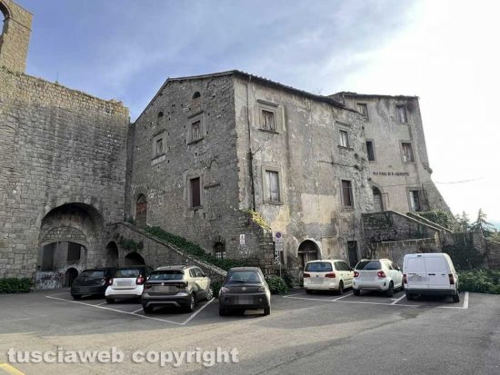 Viterbo - L'ex istituto San Giuseppe a porta San Leonardo