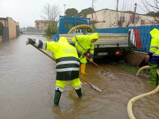 Maltempo a Tarquinia: allagamenti e disagi in via Vecchia della stazione