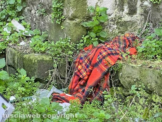 Viterbo - La città sotterranea ridotta a discarica