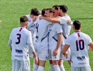 Sport - Calcio - Eccellenza - Gioia Sorianese dopo il trionfo con il Tivoli