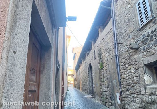 Viterbo - Le salutari acque termali viterbesi in un cortometraggio al Cinema Nazionale di Viterbo