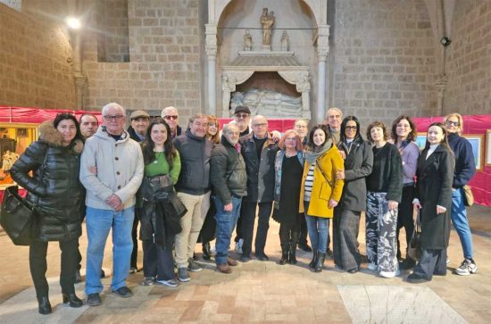 Capranica - Al tempio di San Francesco la nuova tappa della mostra d’arte itinerante con oltre 60 artisti della Tuscia