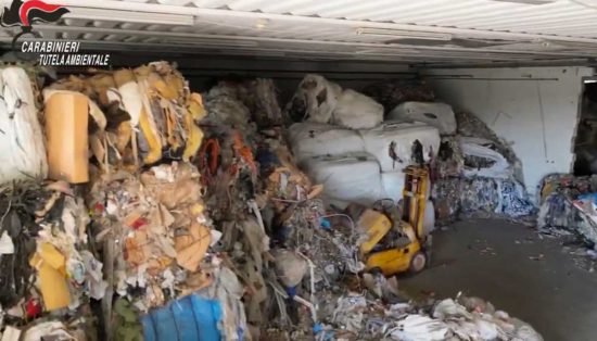 Traffico illecito di rifiuti - Nove arresti in tutta Italia